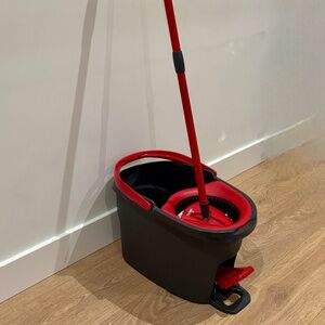Vileda Smart Spin Mop & Bucket Set | Red/Black